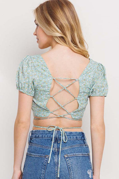 O Ring Flower Print Crop Top